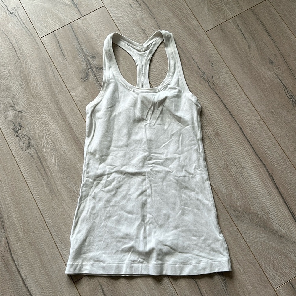 Lululemon white tank